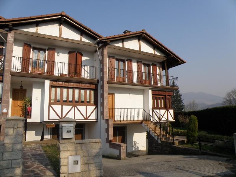 Casa Merkatuzelai