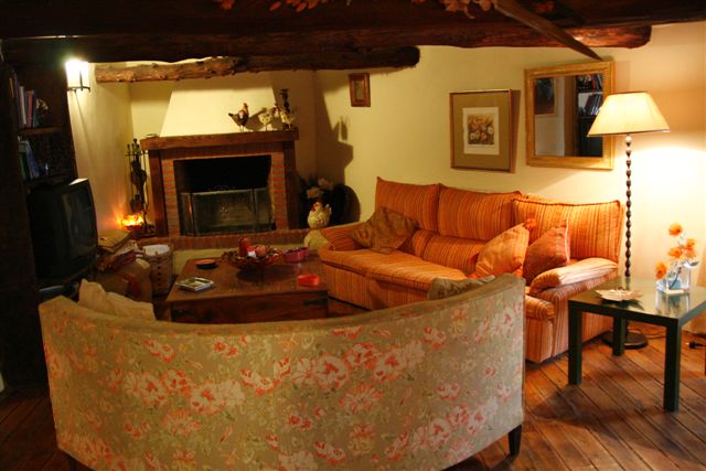 Casa Lindos Huespedes