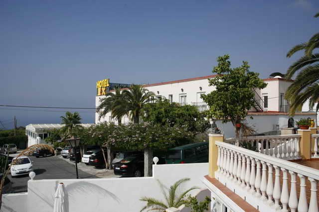 Hotel Al-andalus
