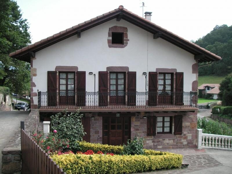 Bizentenea