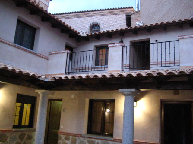 Los Laureles II