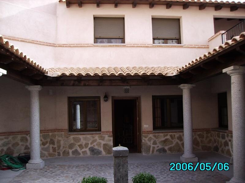 Los Laureles II