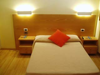 HOTEL LA TINENÇA