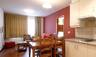 Apartamentos Turisticos Cuirgu