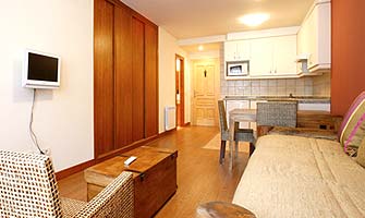Apartamentos Turisticos Cuirgu