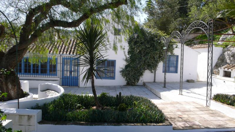 Casa Aquinoes