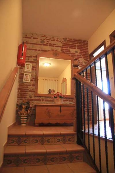 La Torre De Caniles