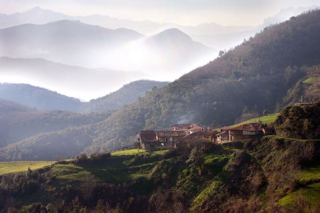 Fuente De Somave. Picos De Europa