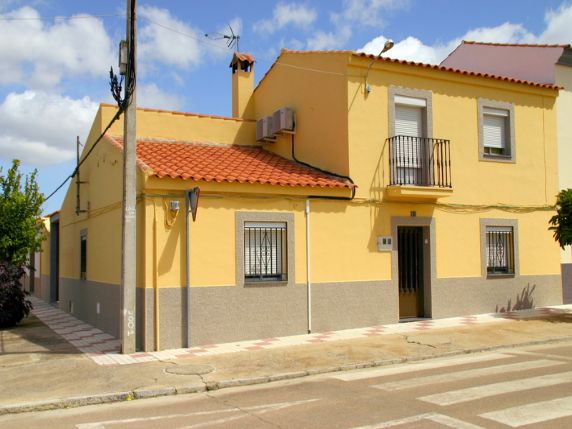 Casa De Mendoza