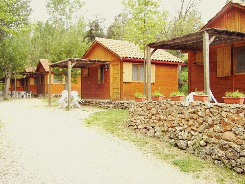 Cabañas Camping Sierra Peñascosa