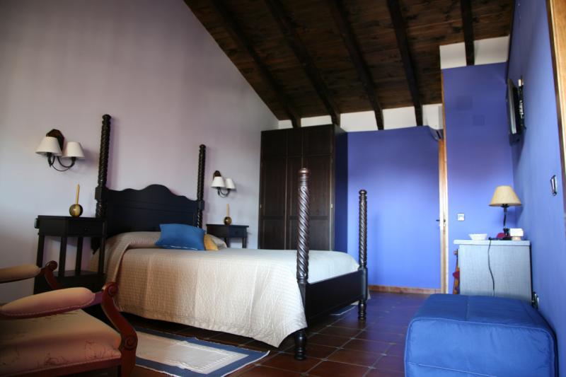 Granadilla Del Duque