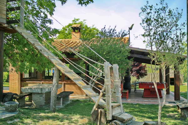 Mas Ca L'estrada