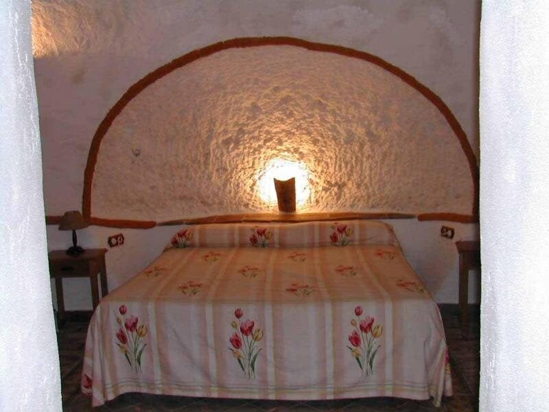 Cuevas Del Tio Tobas