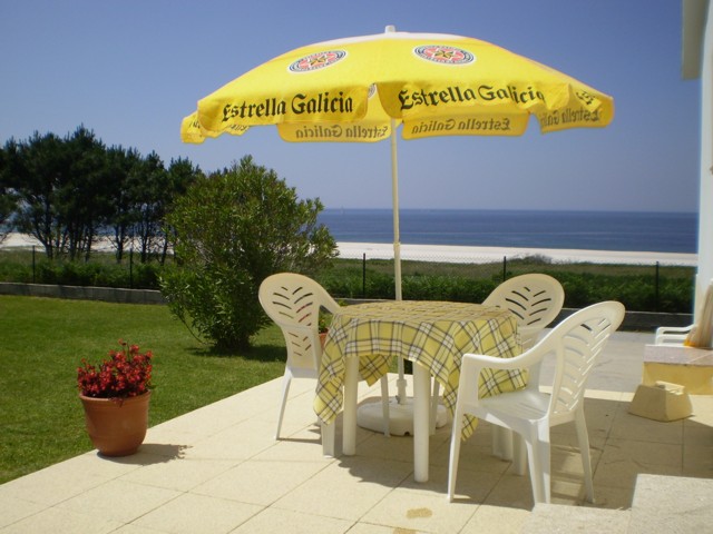 Apartamentos Playa De Lariño