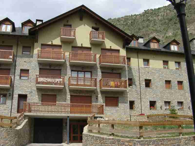 Apartamentos Espot