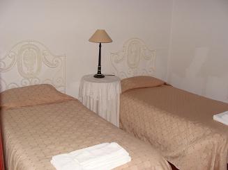 Casa Da Lagariça / Casa Da Calçada