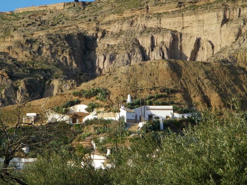 Cuevas El Torriblanco De Gorafe