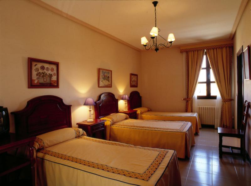 Hostal Rural Las Paneras