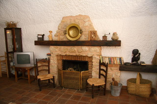 Cuevas Almagruz