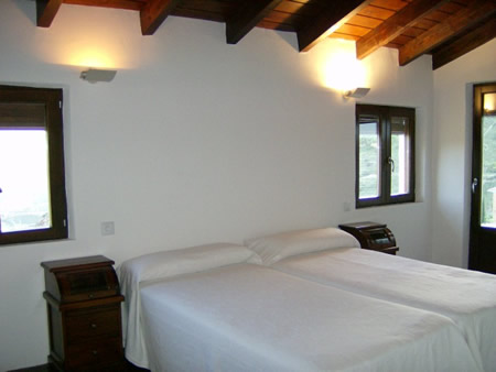 Casa Rural Santitisi