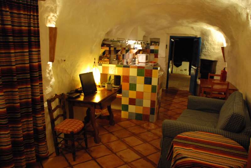 Cueva Naranja