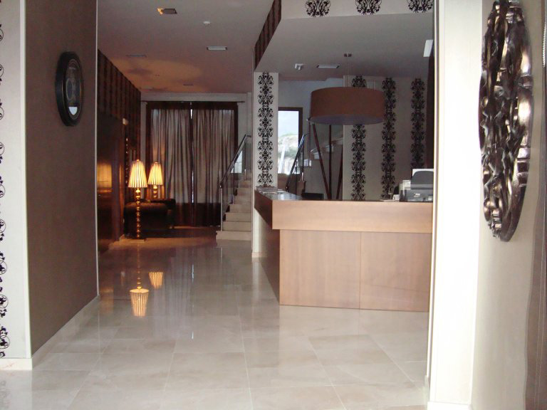 Hotel Av Apartamentos