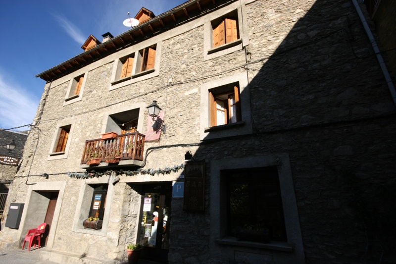 Pensión Montanha  En Salardú  Val D'aran