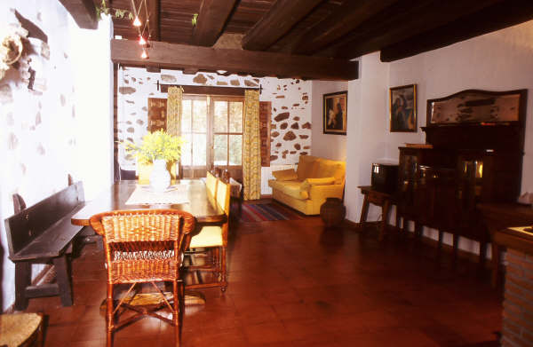 La Casa De Isabela