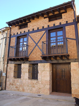 La Espadaña De Rejas