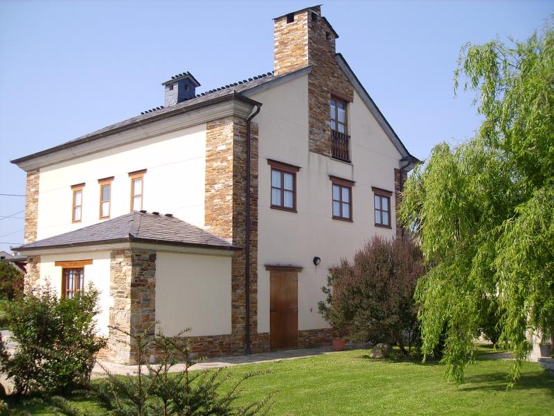Apartamentos El Cruceiro