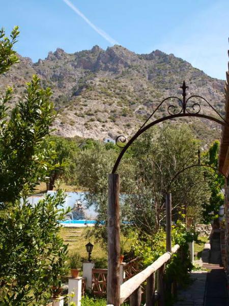 Alquería De Los Lentos