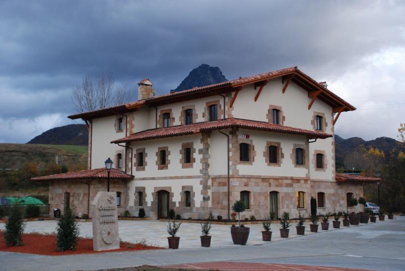 Hotel Olatzea