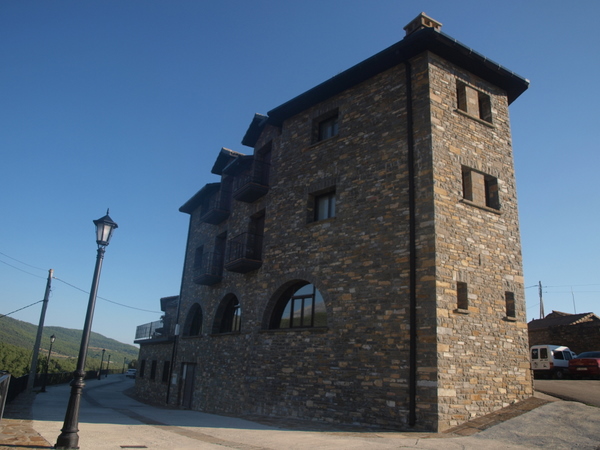 Apartamentos Pirineos Ordesa