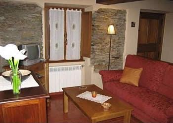 Apartamentos Rurales Romallande