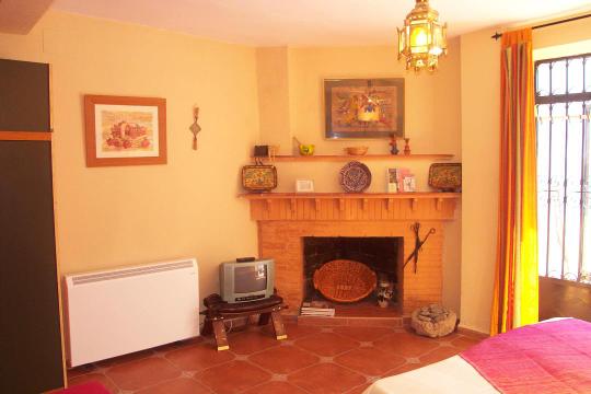 Casa Del Alminar