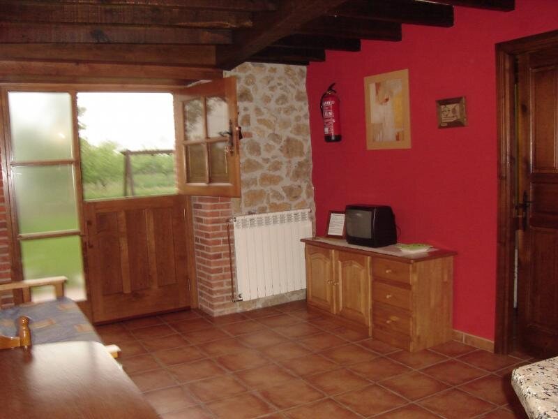 Casa De Aldea El Jondrigu