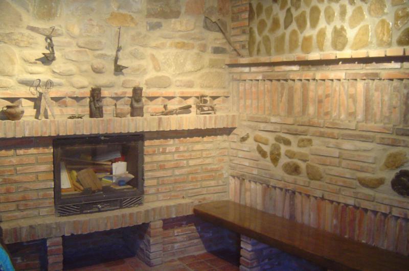 Castillo De Añón