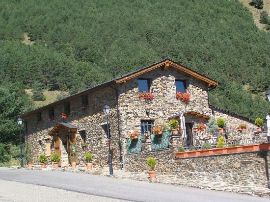 Hotel Parador De Canolich