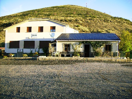 Hostal Rural La Collada De Aralla