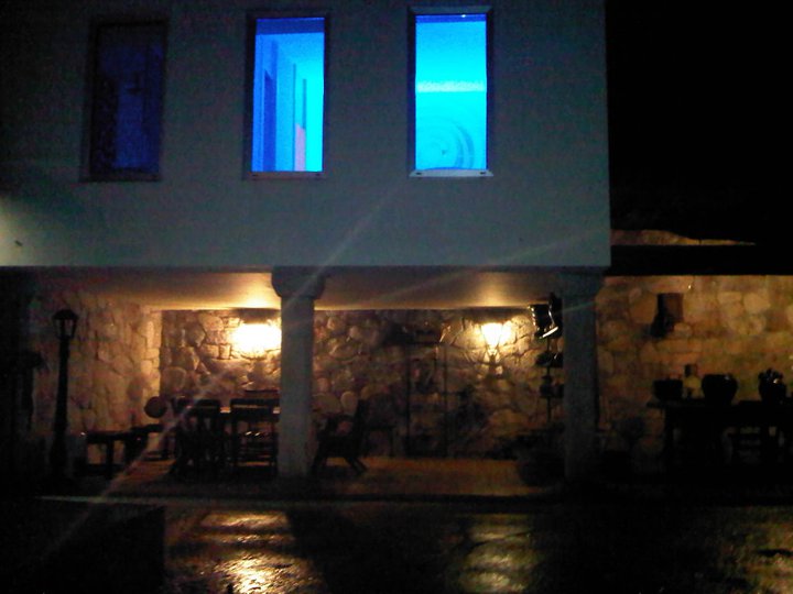 Sofros Slow House