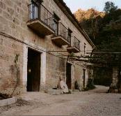 La Fabrica De Nace El Rio