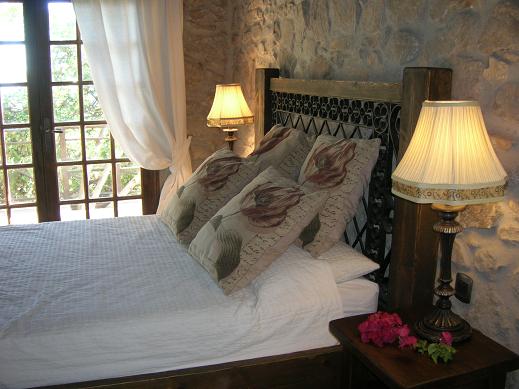 Casa rural Montes de Almachada