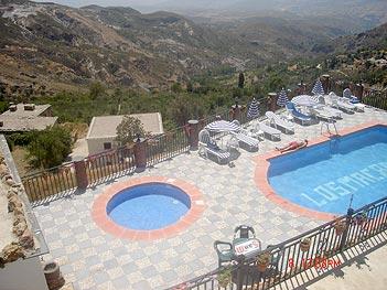 Casas Rurales Los Macabes