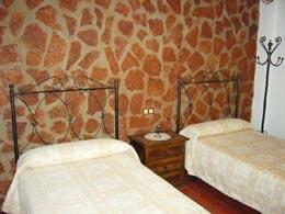 Casas Rurales Los Macabes