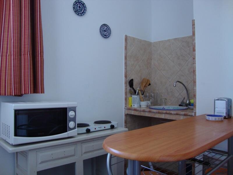 Hostal Palomares**
