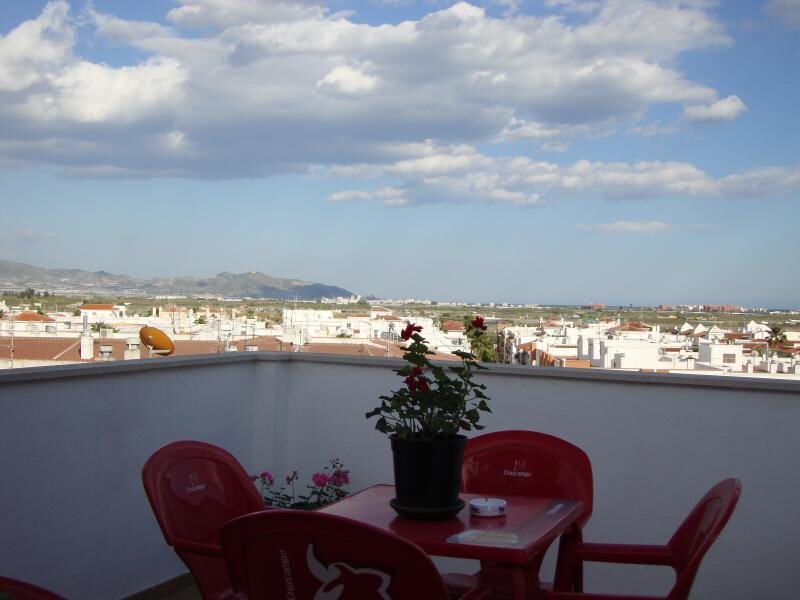 Hostal Palomares**