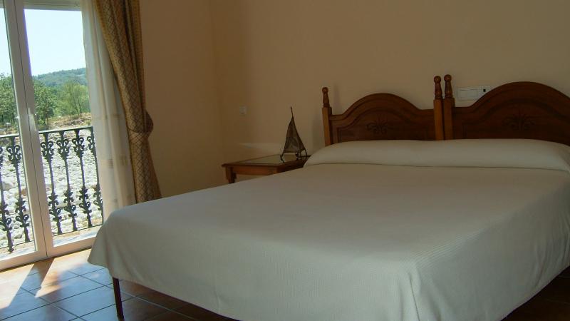 Alardos De San Juan