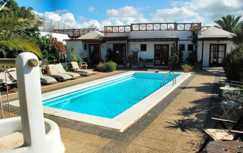 La Casa Blanca