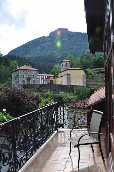 La Casa Del Puente