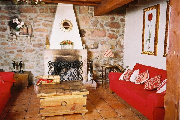 La Casa Pin